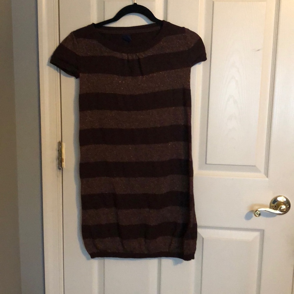 Brown dress
